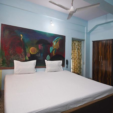 Hotel O Blue Cherry Guest House Calcuta Exterior foto