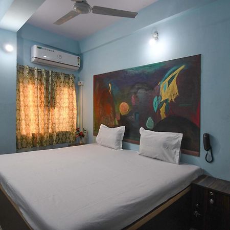 Hotel O Blue Cherry Guest House Calcuta Exterior foto