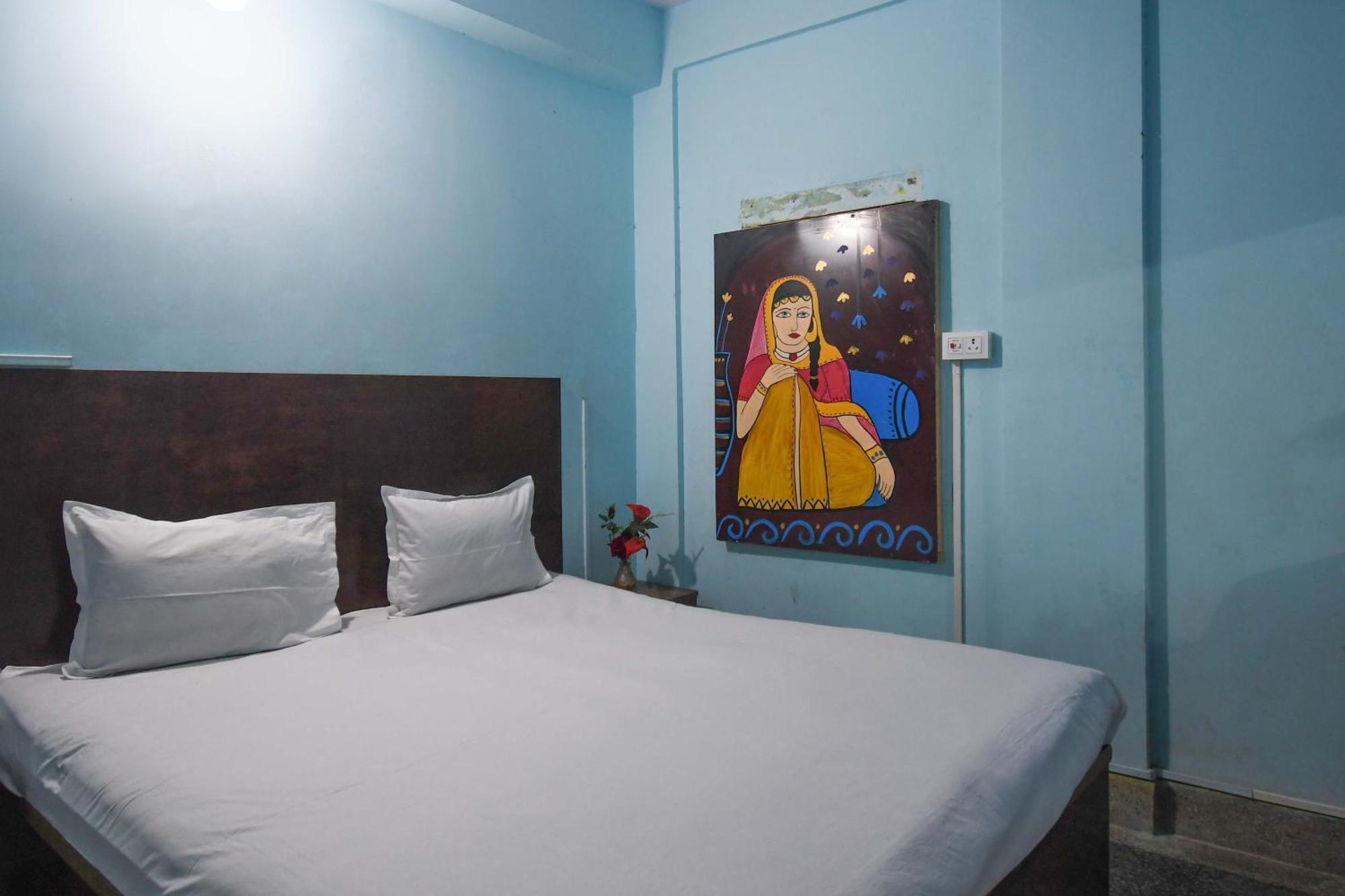 Hotel O Blue Cherry Guest House Calcuta Exterior foto